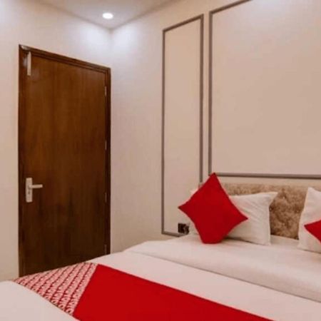 Hotel Neon Tower New Delhi Luaran gambar